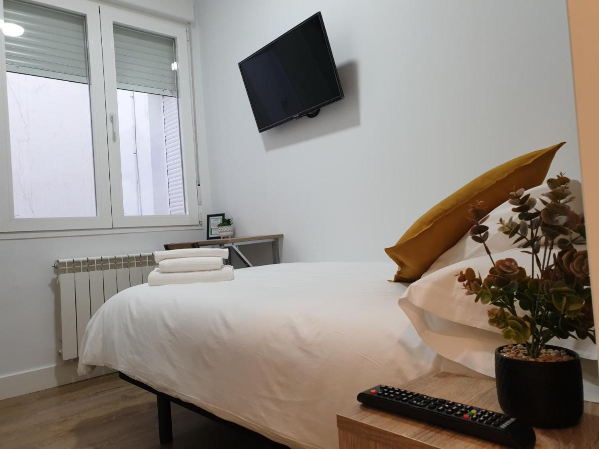 Norte Oviedo Rooms Madrid Exteriör bild
