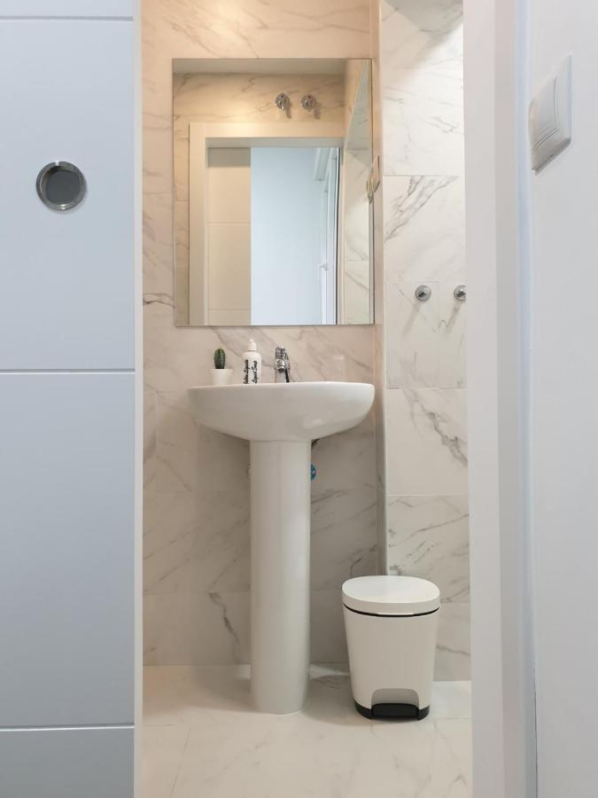 Norte Oviedo Rooms Madrid Exteriör bild