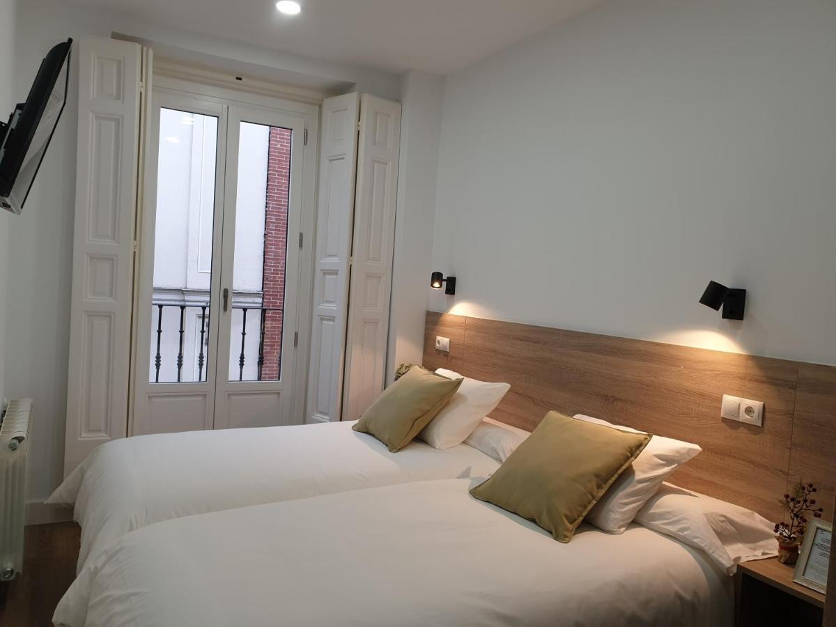 Norte Oviedo Rooms Madrid Exteriör bild