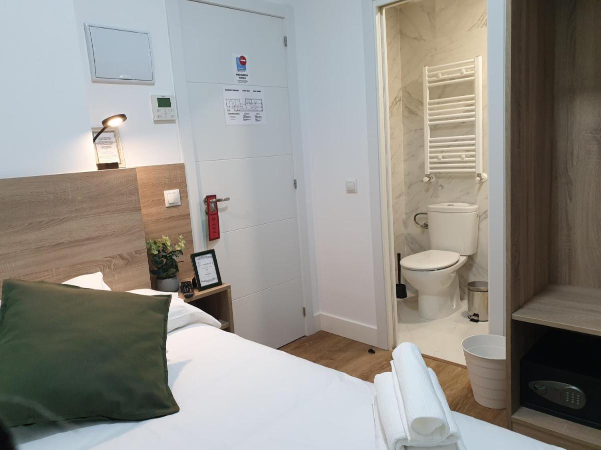 Norte Oviedo Rooms Madrid Exteriör bild
