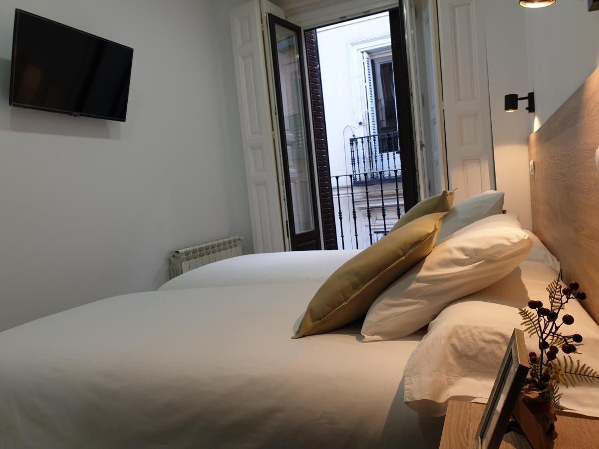 Norte Oviedo Rooms Madrid Exteriör bild