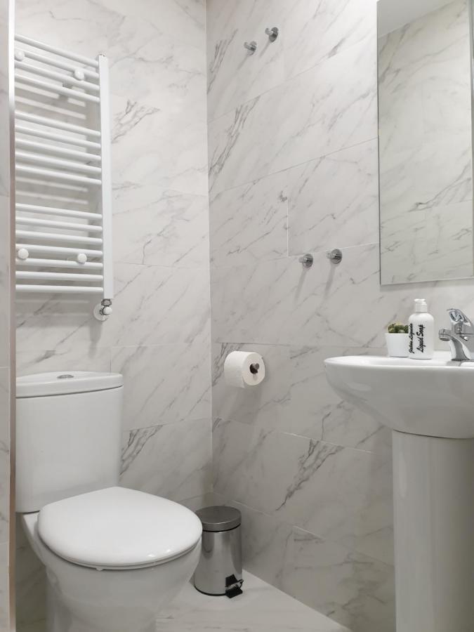 Norte Oviedo Rooms Madrid Exteriör bild